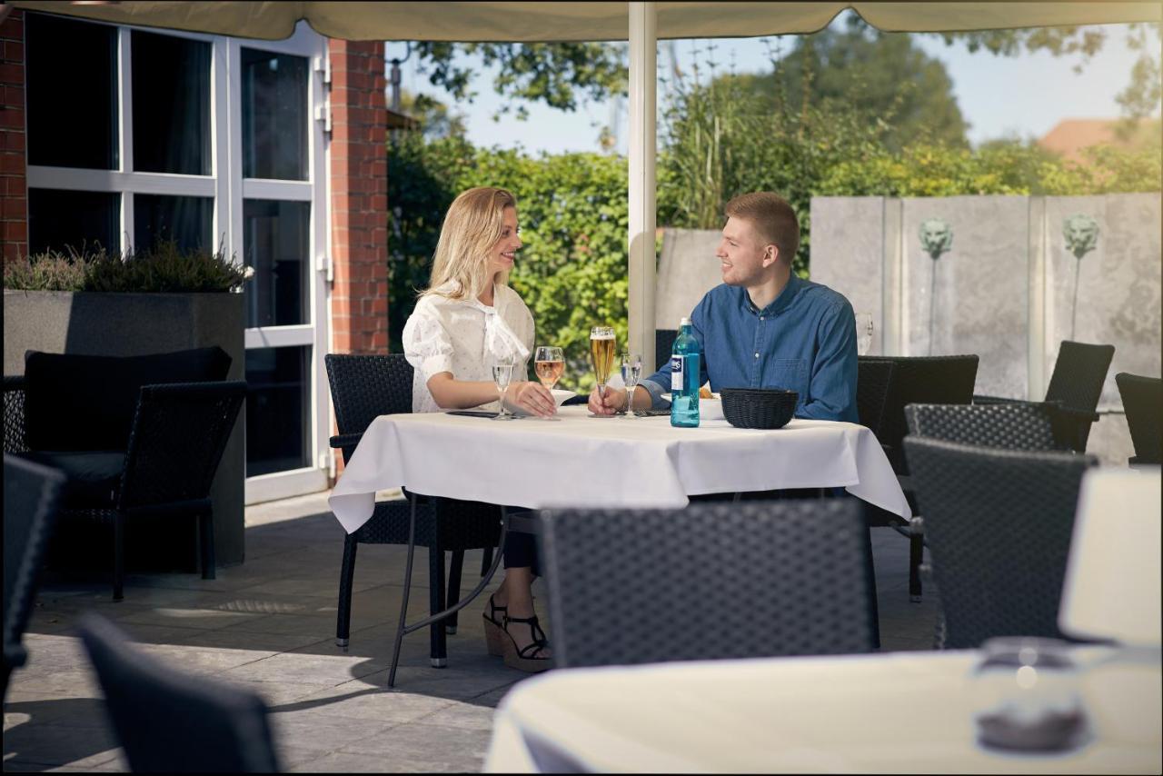 Van Der Valk Landhotel Spornitz Bagian luar foto